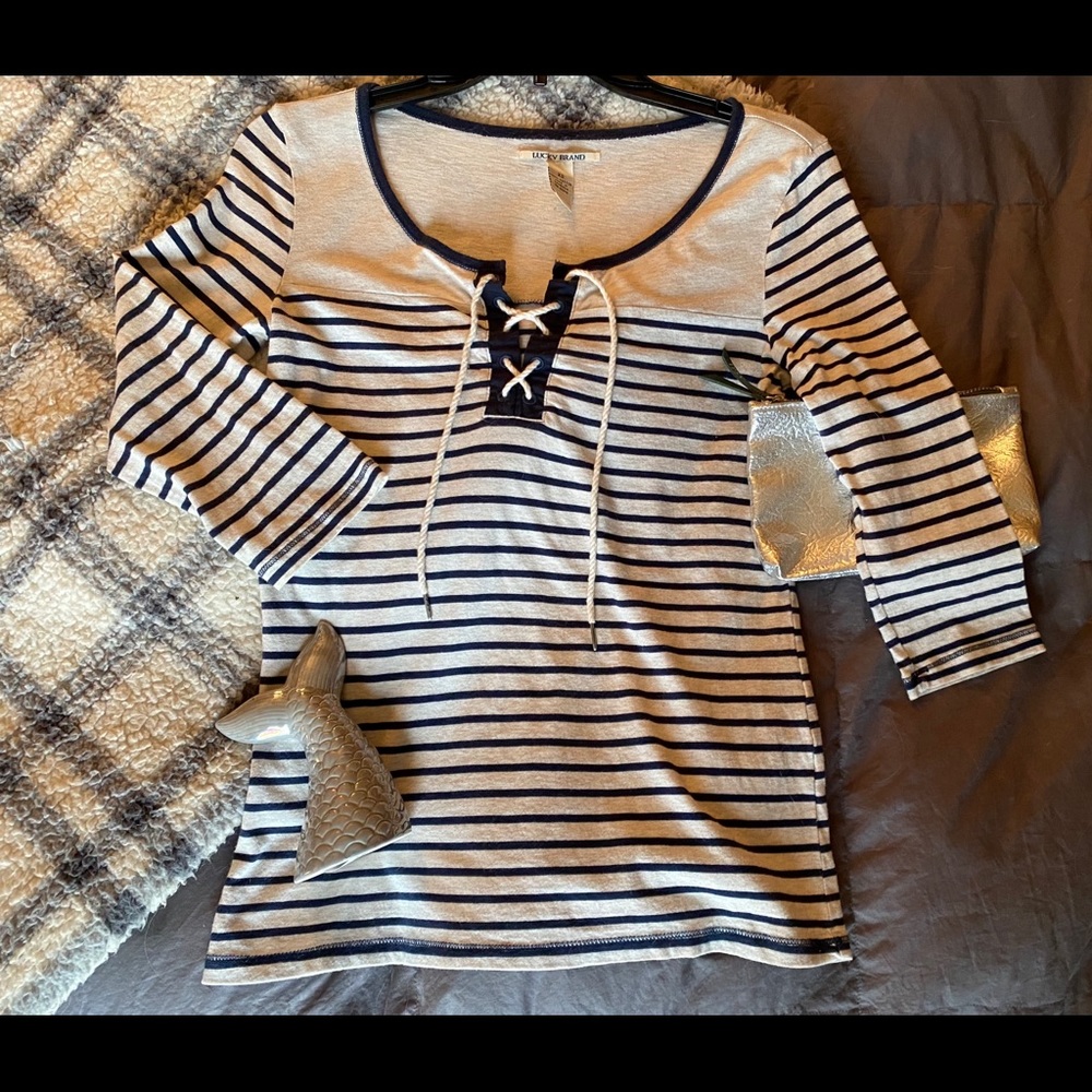 ⚓️Lucky Brand quarter length sleeve top⚓️